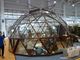 На открытом воздухе шатер геодезического купола Гламинг половинной сферы стеклянный с рамкой иглу поставщик